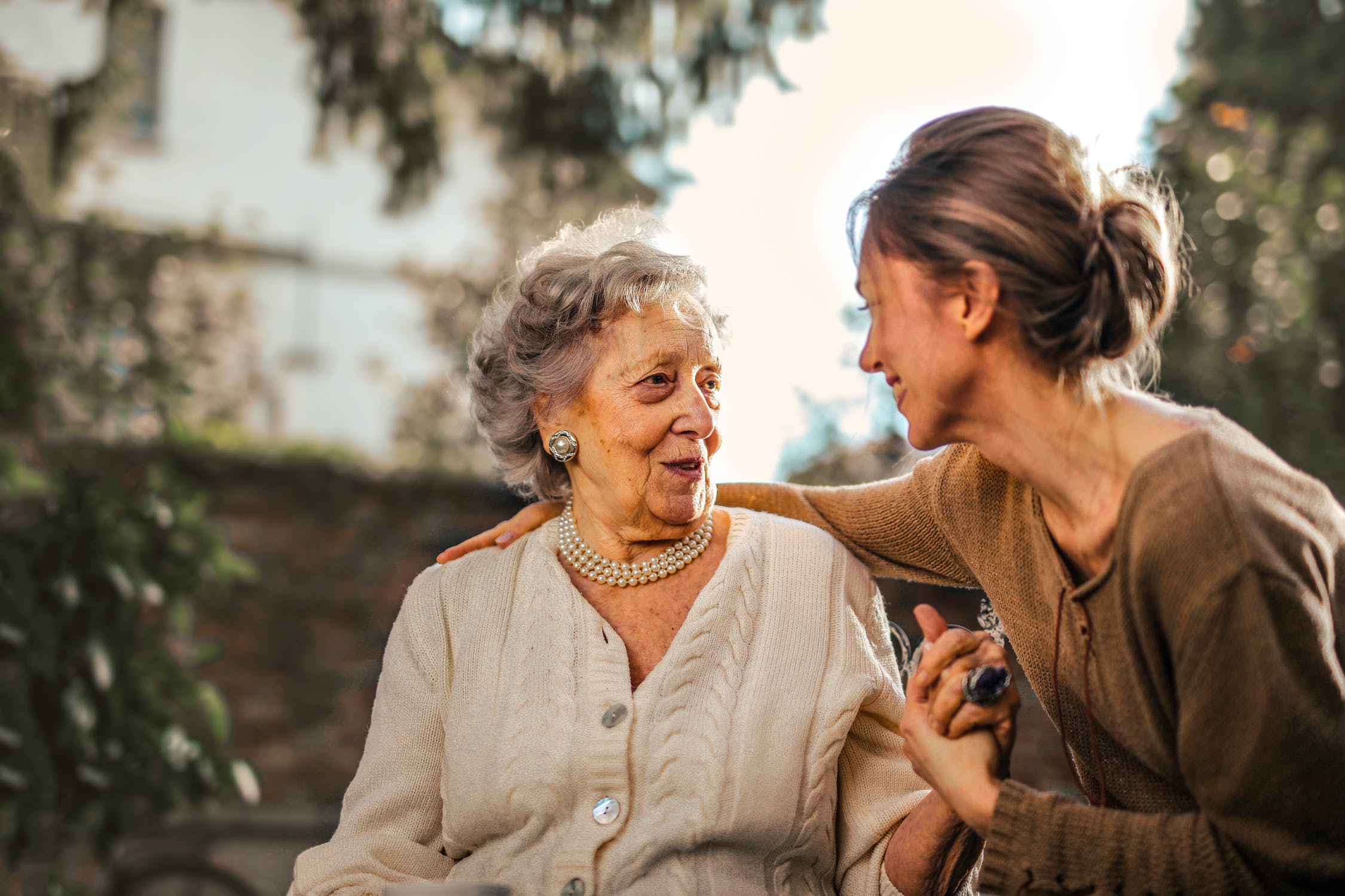 Advice for Caregivers Worried About Exposing Elderly Loved Ones to COVID